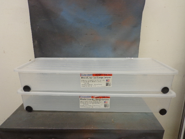 lot 107 image: Under Bed Storage Containers