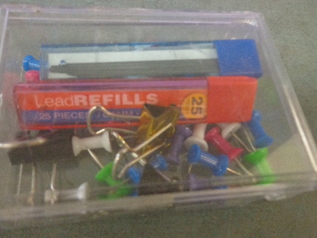 lot 138 image: Ofice Supplies