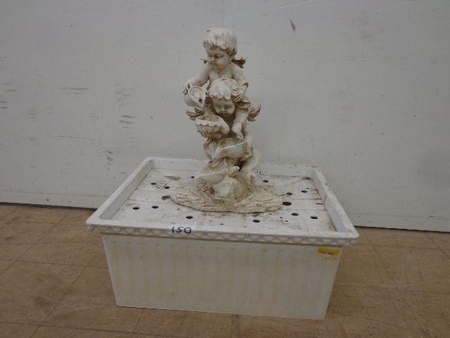 lot 150 image: Cherub Garden Fountain