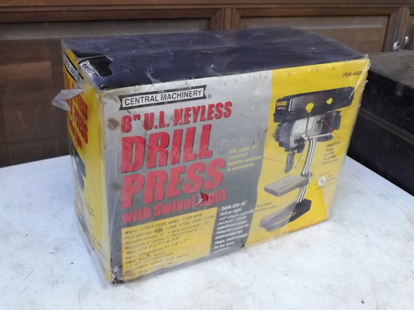 lot 7 image: NIB Central Machinery 8 Keyless Drill Press