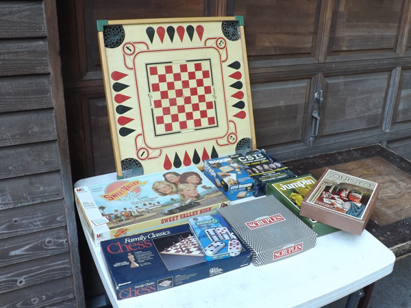 lot 15 image: Lot of Vintage Board Games etc.