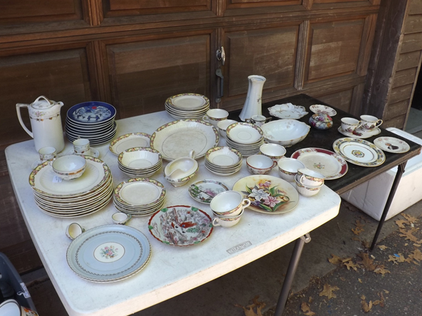 lot 32 image: Large Lot of Antique and Vintage China