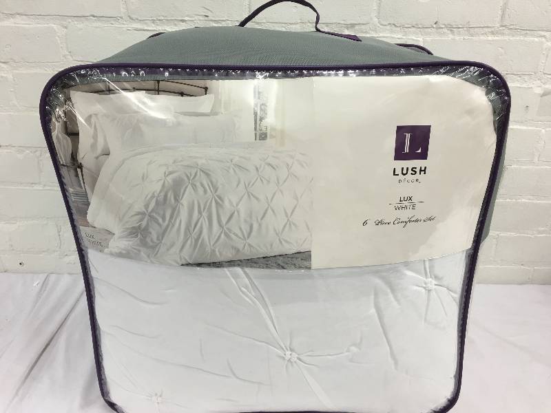 lot 183 image: Lush Decor Lux 6pc Comforter Set retail $230 queen