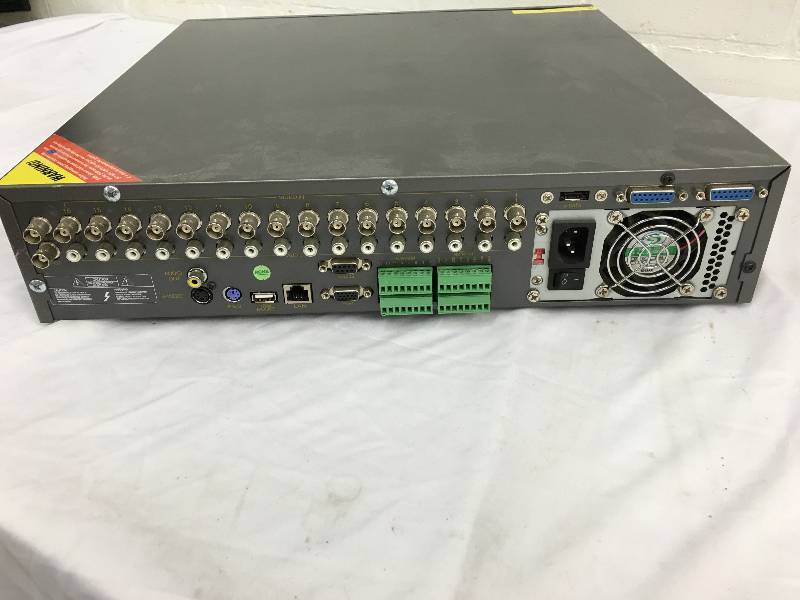 lot 262 image: Q-see QSTD2416 16-Channel Pentaplex Network Digital Video Recorder retail $1096.00