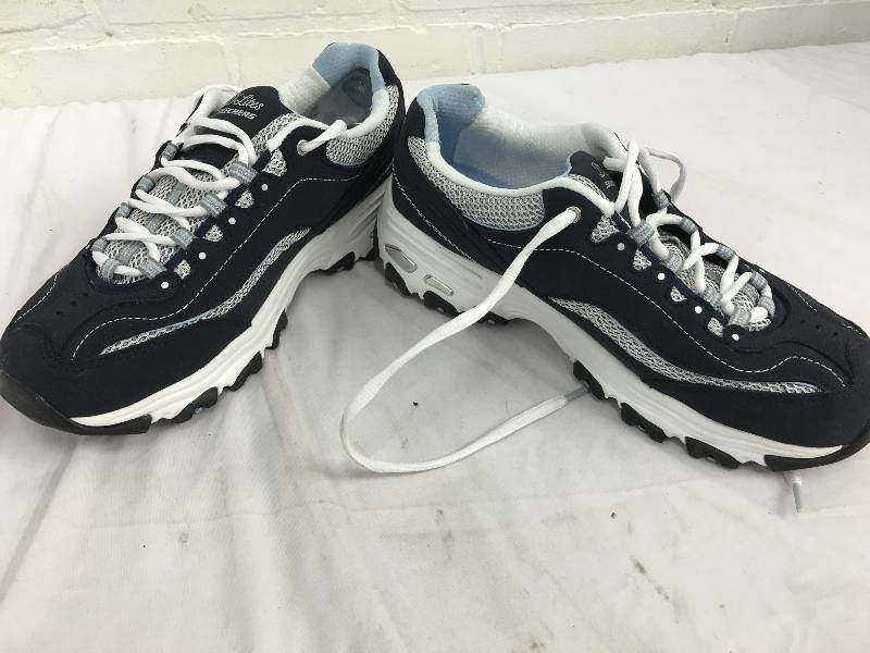 lot 321 image: Skechers Womens Centennial Life Saver Memory Foam Sport Shoe Retail $75 Size 7.5