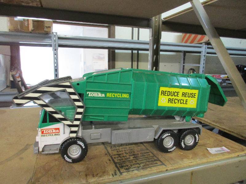 Tonka Garbage Truck