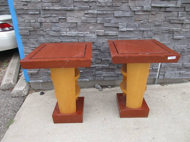 2 wood tables
