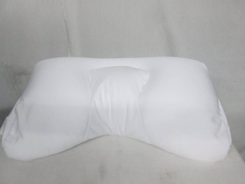 lot 39 image: Sobakawa Cloud Pillow