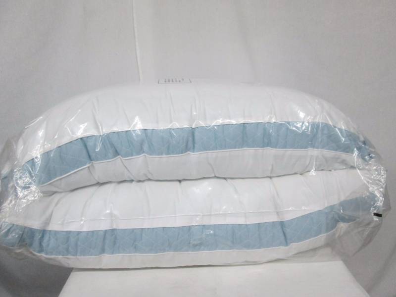 lot 41 image: McLeland Design Density Medium Pillow 2-pack - King