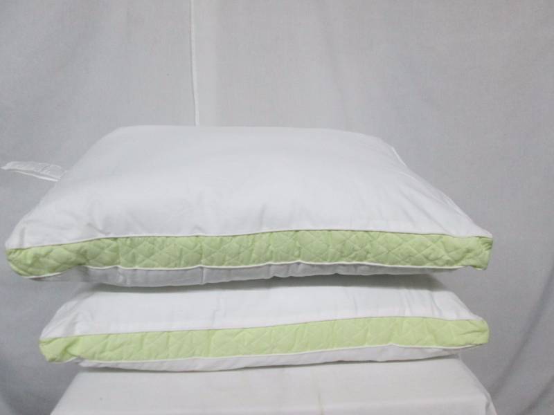 lot 30 image: McLeland Design Density Medium Pillows 2-pack - Standard