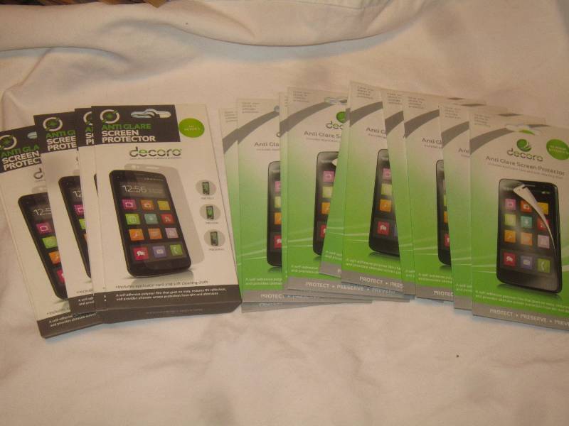 NEW  From a T-MOBILE Store  16 SCREEN SAVERS