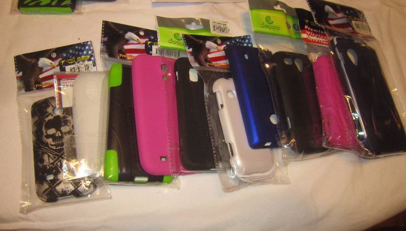 NEW  From a T-MOBILE Store  10 PHONE CASES