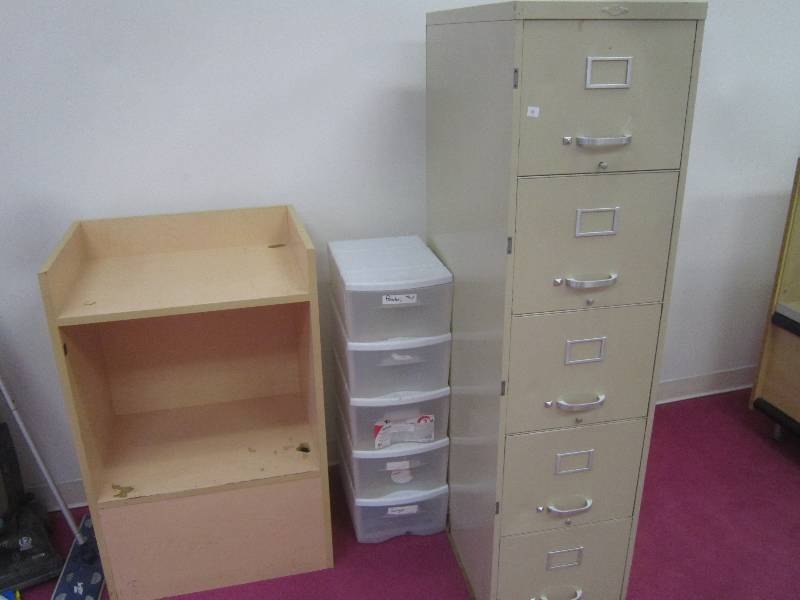 4 DRAWER FILE CABINET, 5 DRAWER PLASTIC STORAGE UNIT AND CUPBOARD