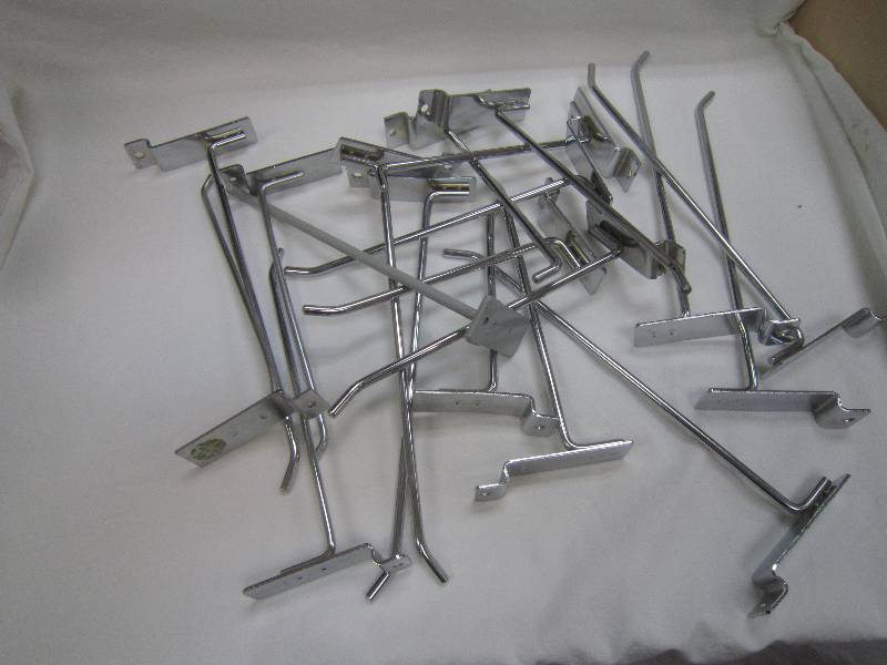 19 CHROME SLAT WALL HOOKS