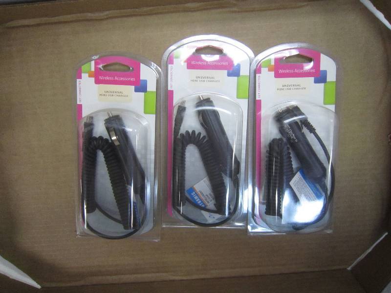 3 UNIVERSAL MINI USB CHARGER