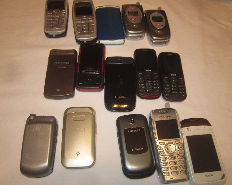 From a T-MOBILE STORE 15 PHONES (OLDER)