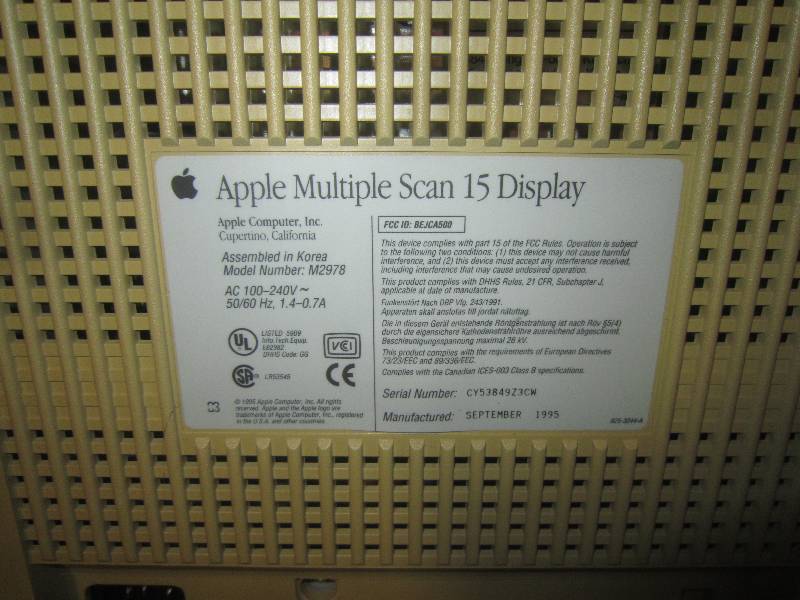 APPLE COMPUTER AND HEWLETT PACKARD ITEMS