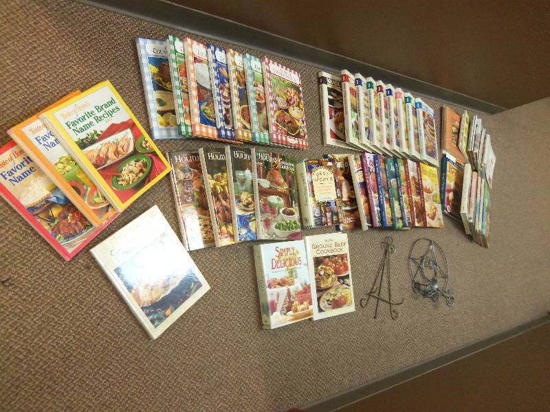 Cookbooks and Stands