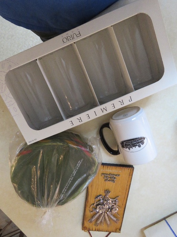 Kitchen Lot