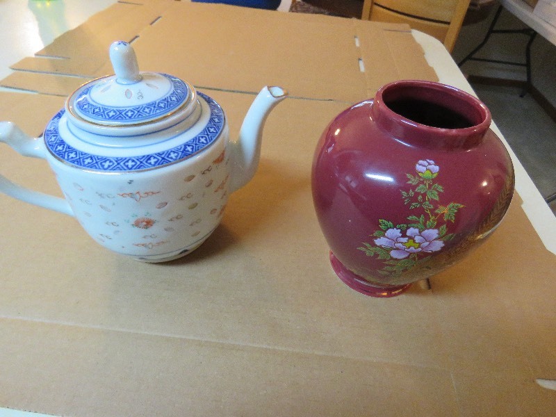 Tea Pot & Vase
