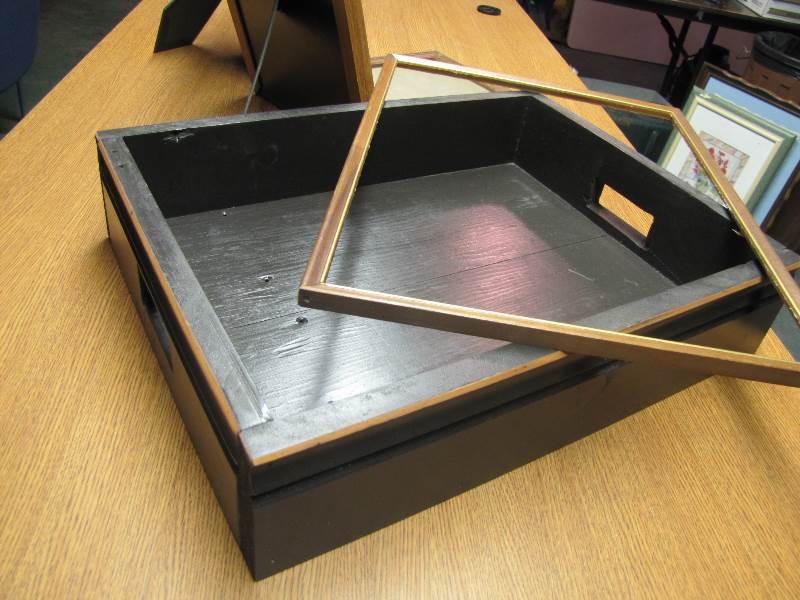 Wooden Picture Frames - Wooden Box w handles