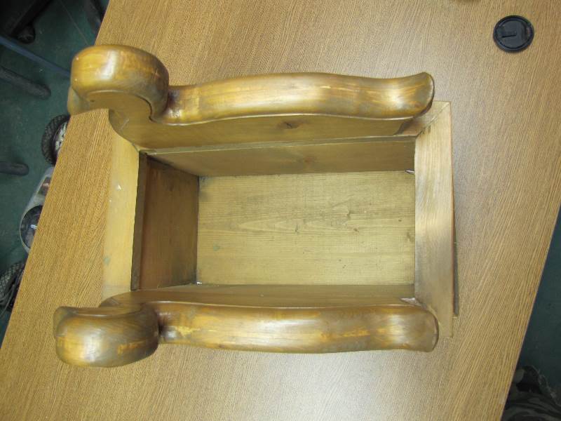 Duck Magazine Rack (wooden)