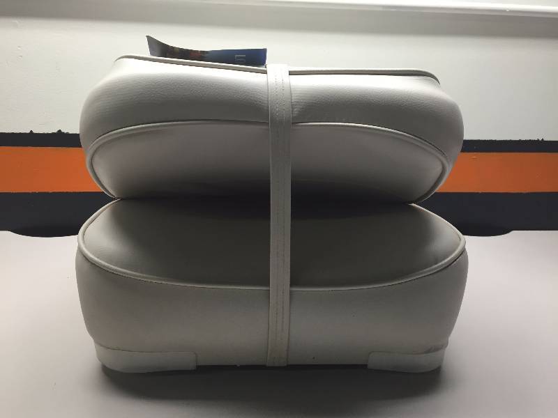 BOAT SEAT, LAKES AND RIVERS BRAND, NEW