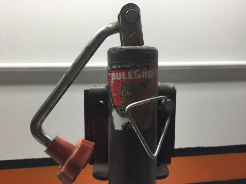 BULLDOG TRAILER JACK