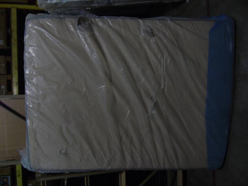 lot 102 image: Crystal Cove Mattresses Queen Plush Mattress