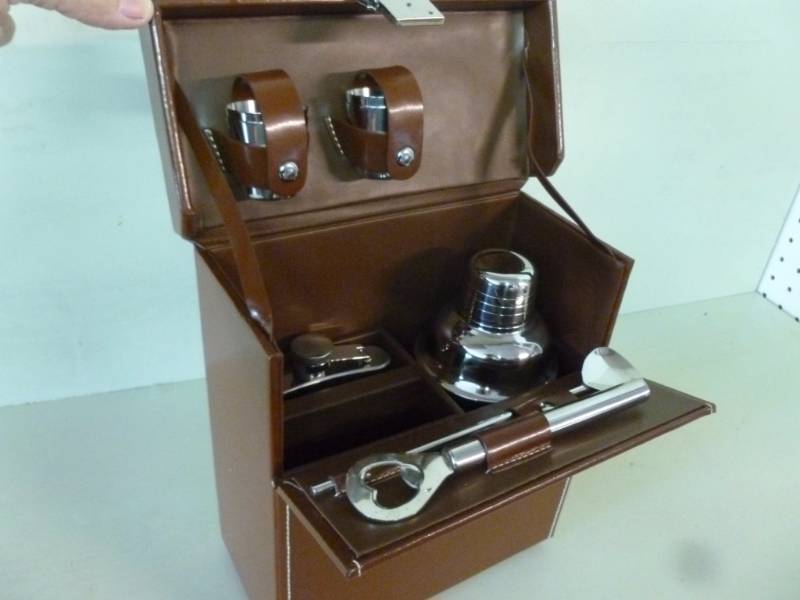Stainless Beverage Set