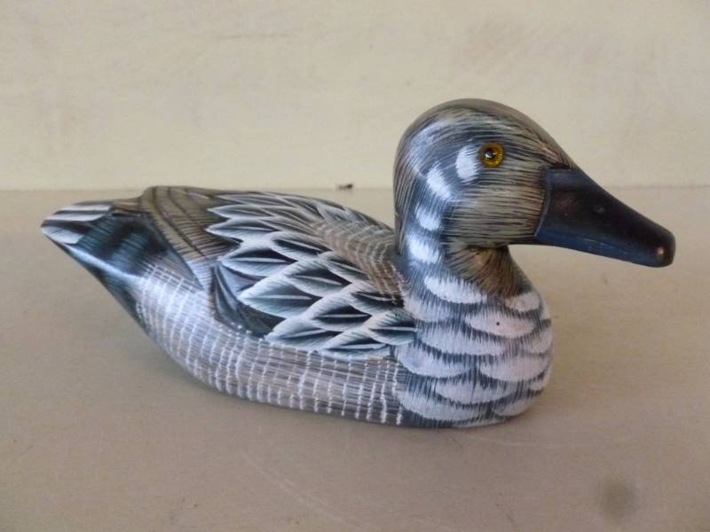 Wooden Duck Decoration