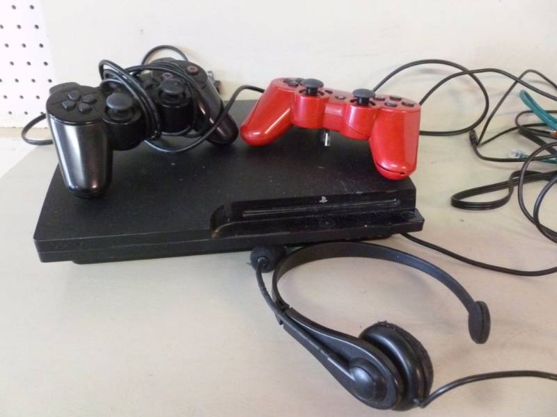 Playstation 3 Game Console