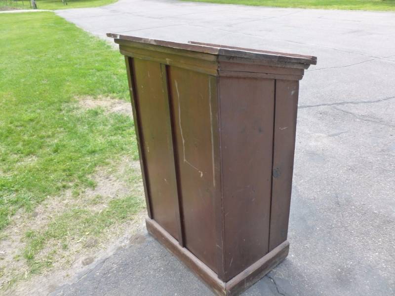Vintage Preachers Pulpit