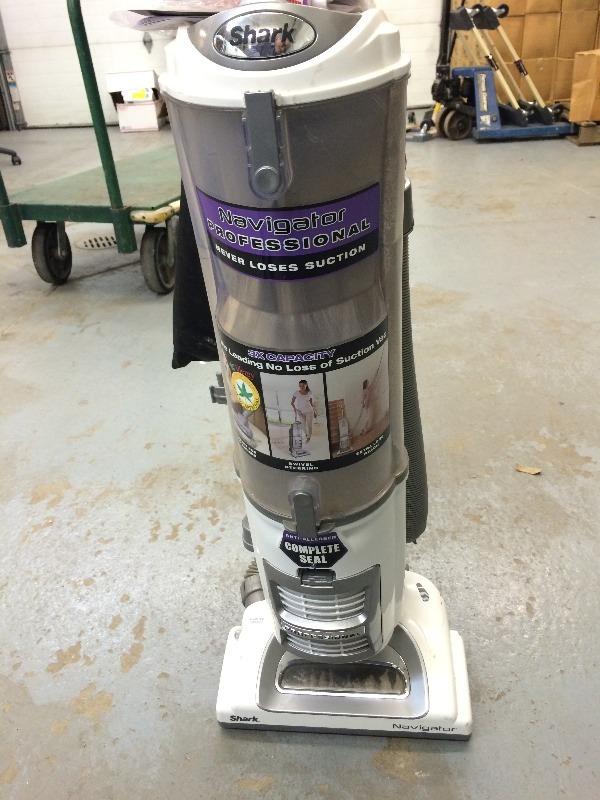 Shark Navigator  Vaccuum Cleaner  waccessories - works