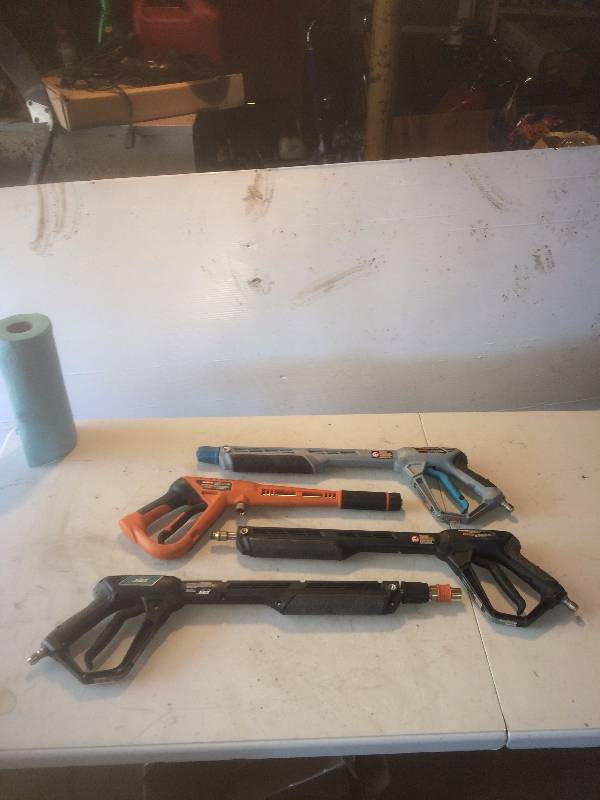 Pressure washer wands