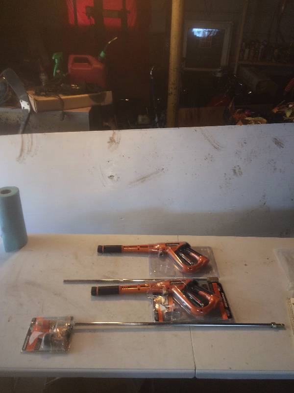 Pressure washer wands