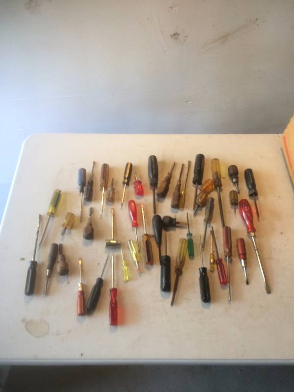 Screw Drivers