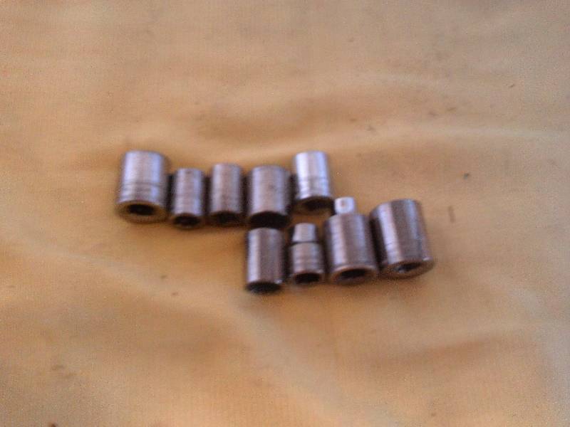 lot 7 image: CRAFTSMAN 38 DRIVE 12 PT SHALLOW SOCKET SET