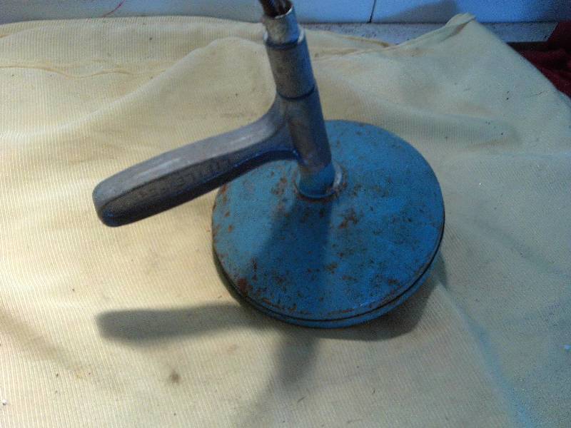 lot 42 image: vintage snake