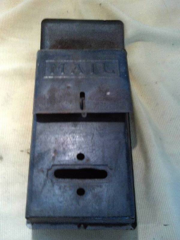 lot 43 image: all mail drop box
