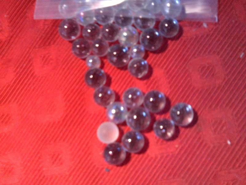 lot 97 image: COLLECTIBLE MARBLES