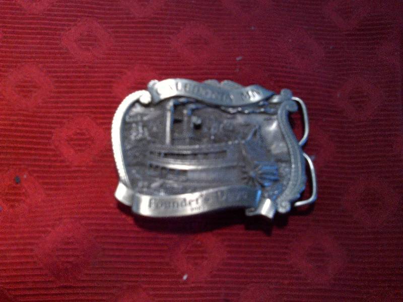 lot 100 image: COLLECTIBLE CALDONEA BELT BUCKLE