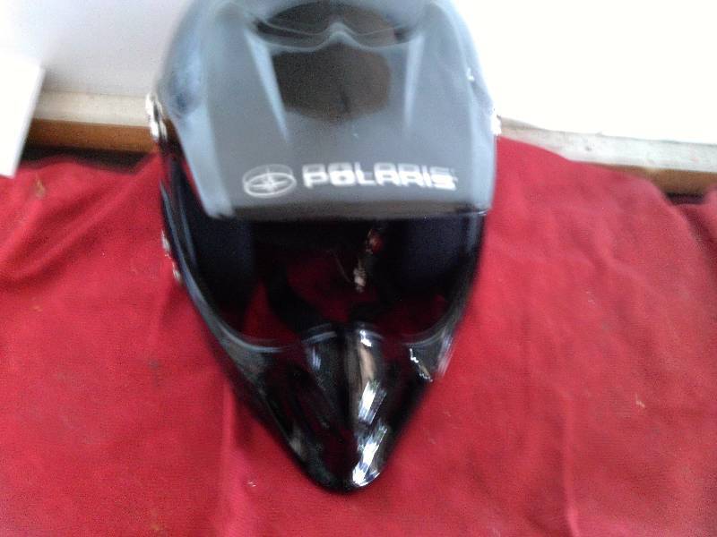 lot 119 image: POLARIS HELMET
