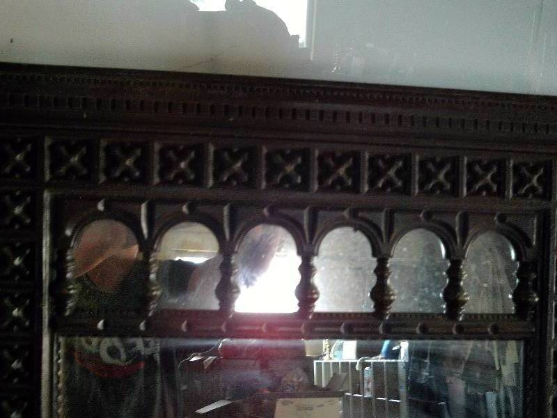 lot 139 image: vintage mirror