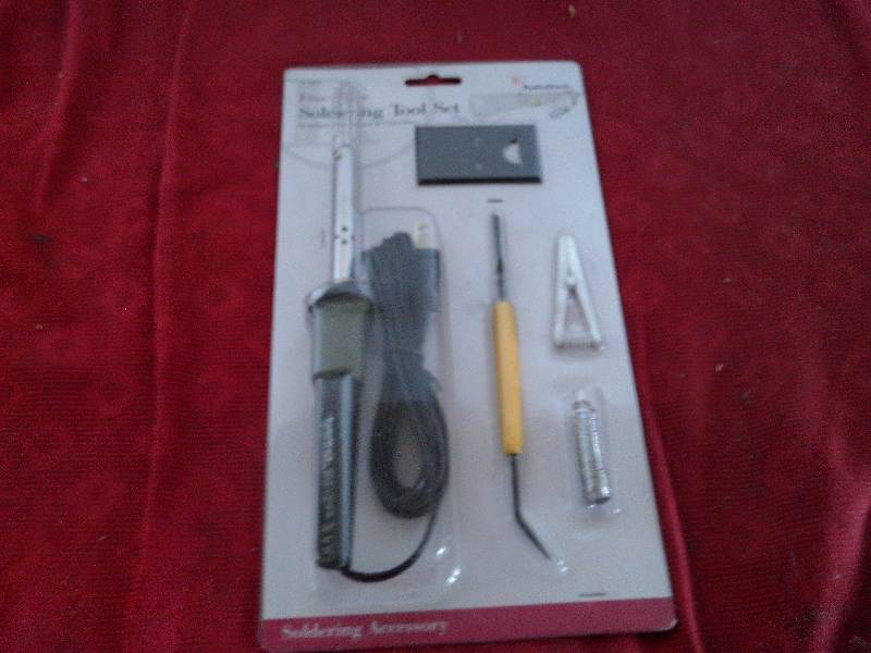 lot 144 image: soldering iron set