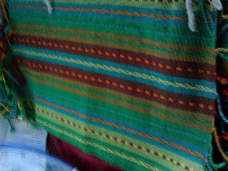 lot 158 image: 4 pier 1 place mats and 2 mexican table mats