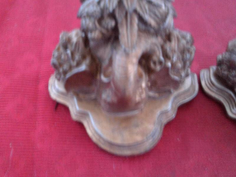 lot 178 image: 2 elephant book ends