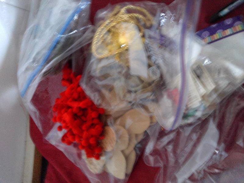 lot 187 image: crafting supplies