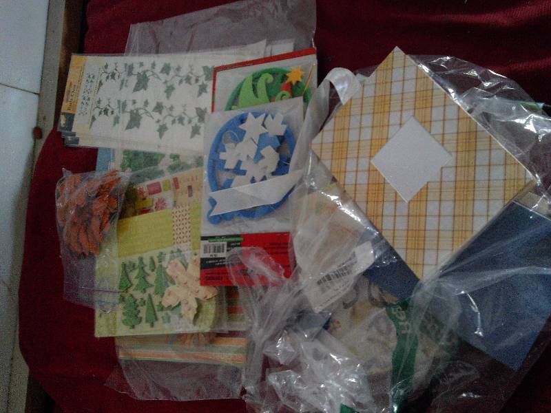 lot 190 image: crafting supplies