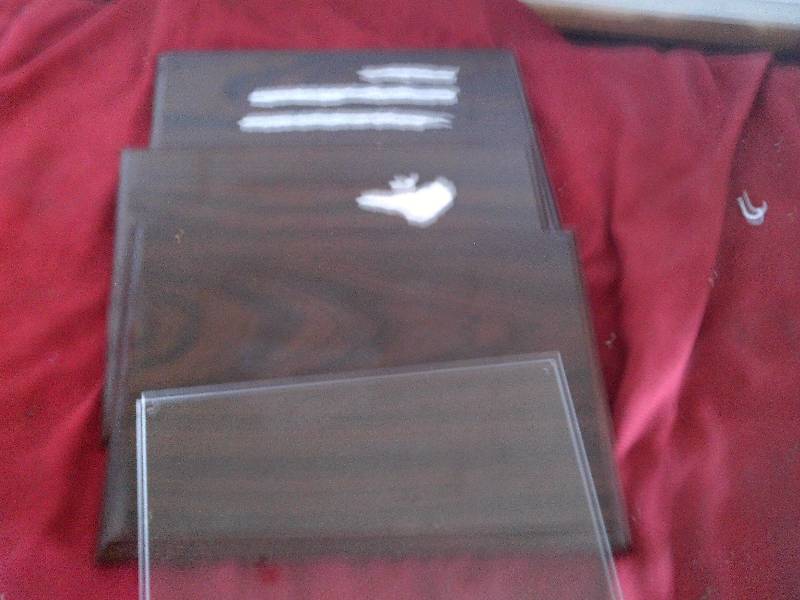 lot 195 image: 6 wood photo plaques
